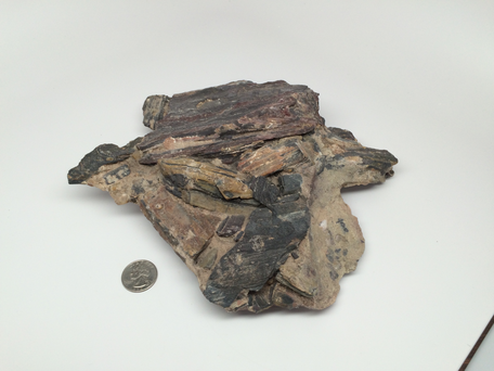 BIF-glomerate Specimen Image