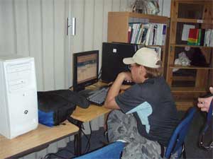 jason works at the computer