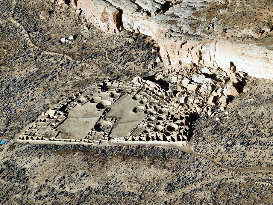 an image of Pueblo Bonito