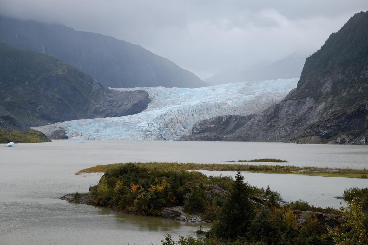 Mendenhall Glacier, Alaska. Photo Credit: Mark Hogan, Flickr